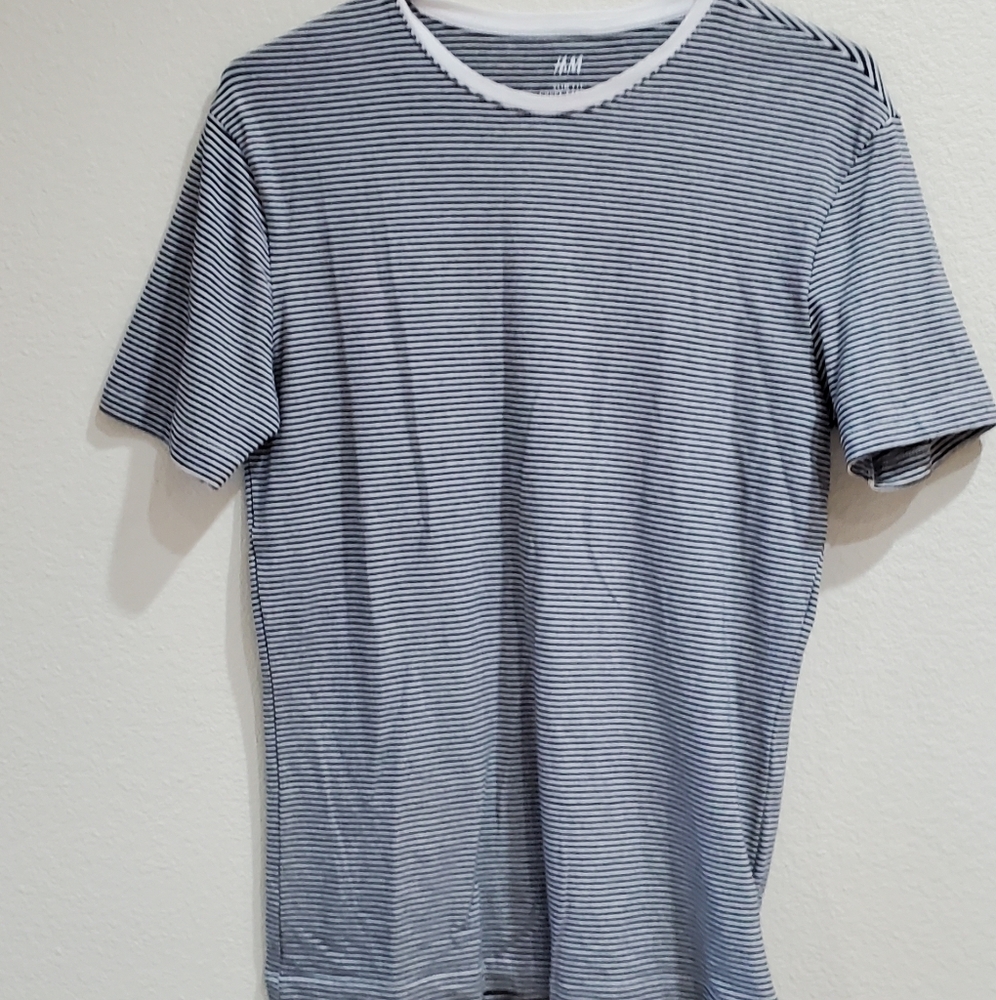 H&M Shirt Slim Fit stripe tee Small